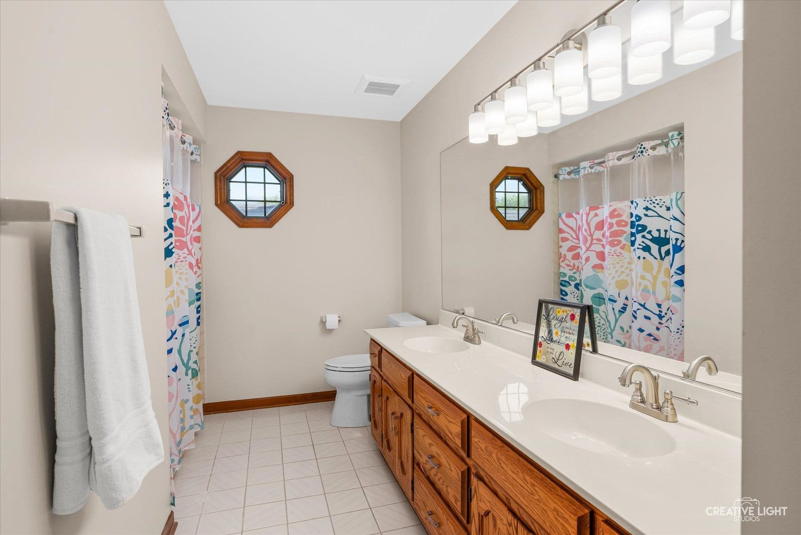 2542 Whiteway Court, Aurora, IL 60504 2542 Whiteway Court, Aurora, IL 60504