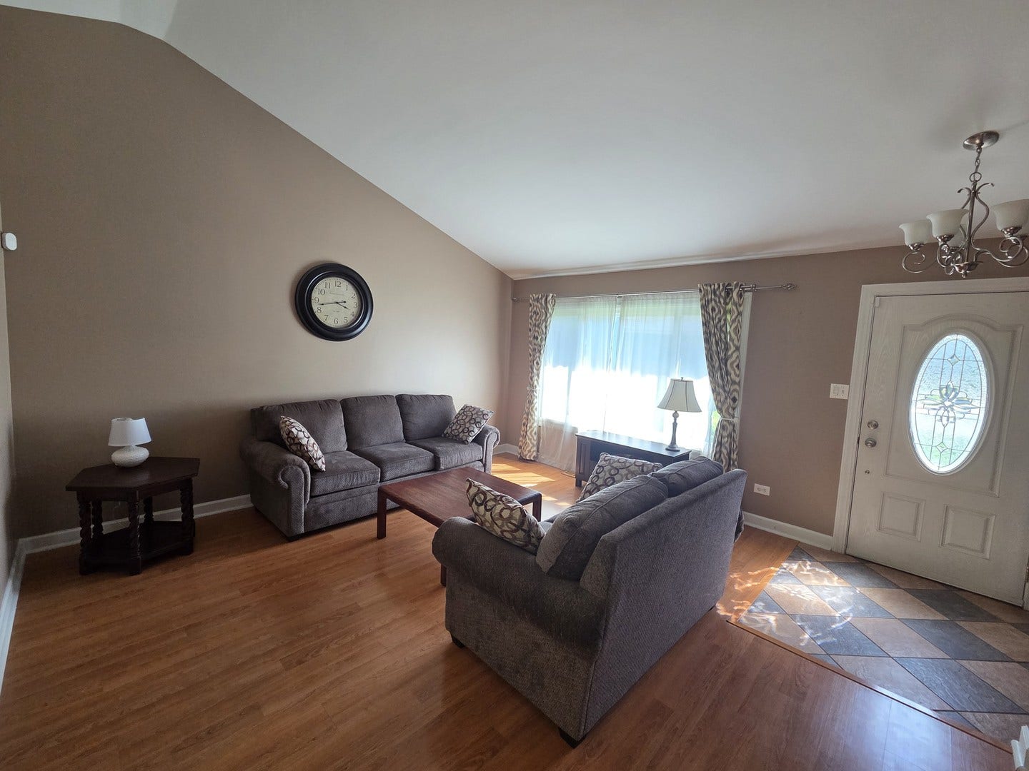 1002 Loren Drive, Joliet, IL 60431 1002 Loren Drive, Joliet, IL 60431