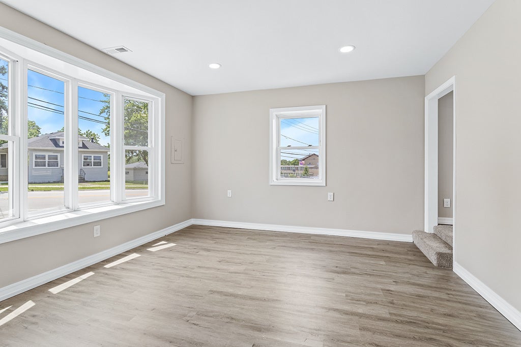 521 Mccarthy Road, Lemont, IL 60439 521 Mccarthy Road, Lemont, IL 60439