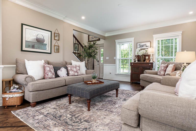 3515 TOURNAMENT Drive, Elgin, IL 60124 3515 TOURNAMENT Drive, Elgin, IL 60124