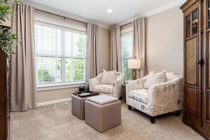 3515 TOURNAMENT Drive, Elgin, IL 60124 3515 TOURNAMENT Drive, Elgin, IL 60124