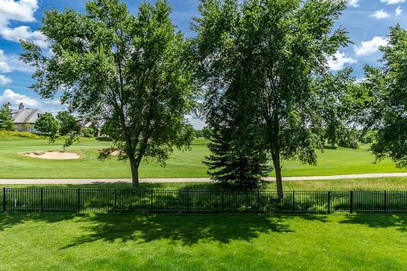 3515 TOURNAMENT Drive, Elgin, IL 60124 3515 TOURNAMENT Drive, Elgin, IL 60124