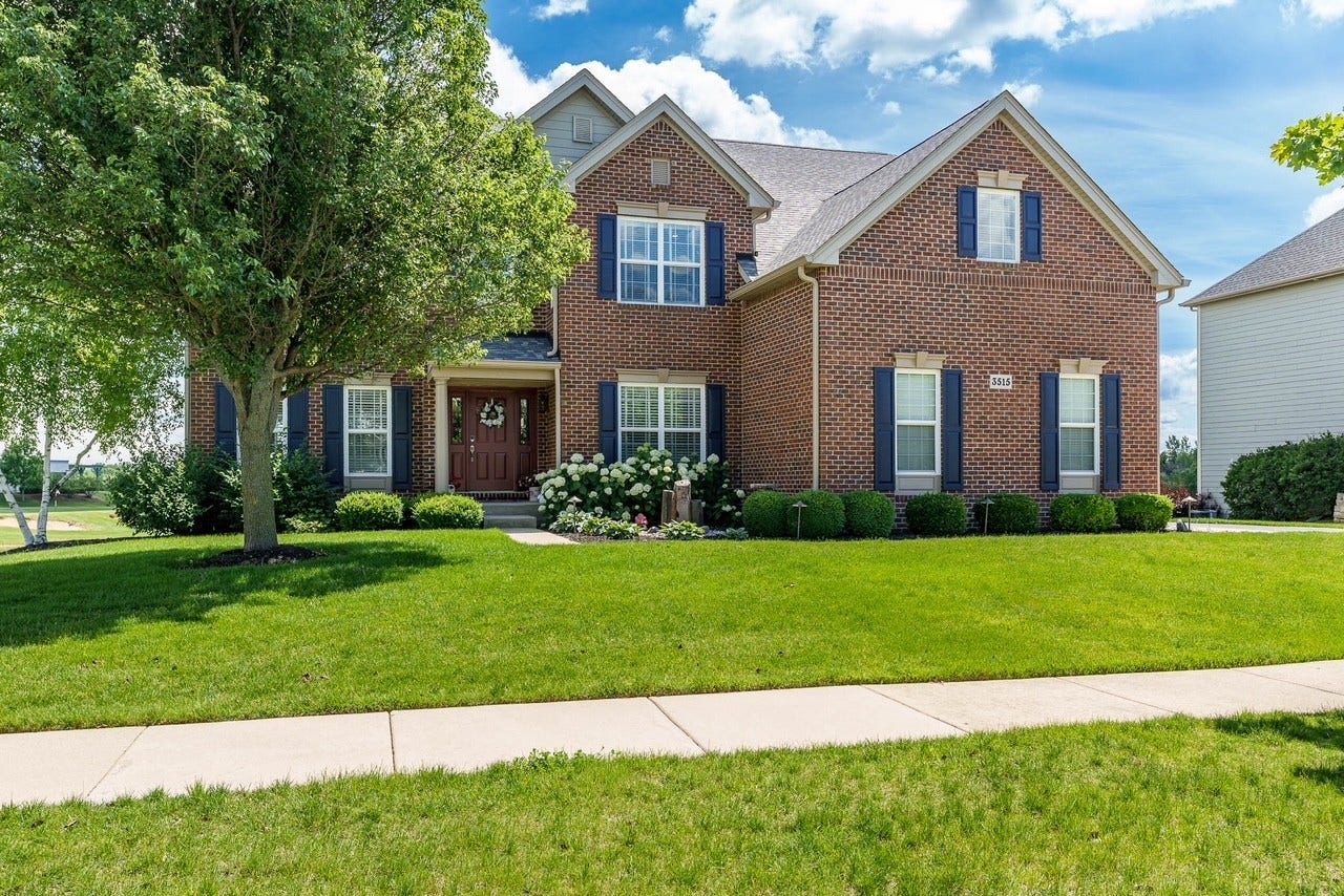 3515 TOURNAMENT Drive, Elgin, IL 60124 3515 TOURNAMENT Drive, Elgin, IL 60124