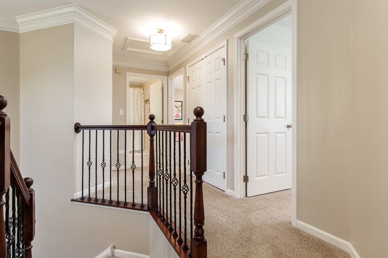 3515 TOURNAMENT Drive, Elgin, IL 60124 3515 TOURNAMENT Drive, Elgin, IL 60124
