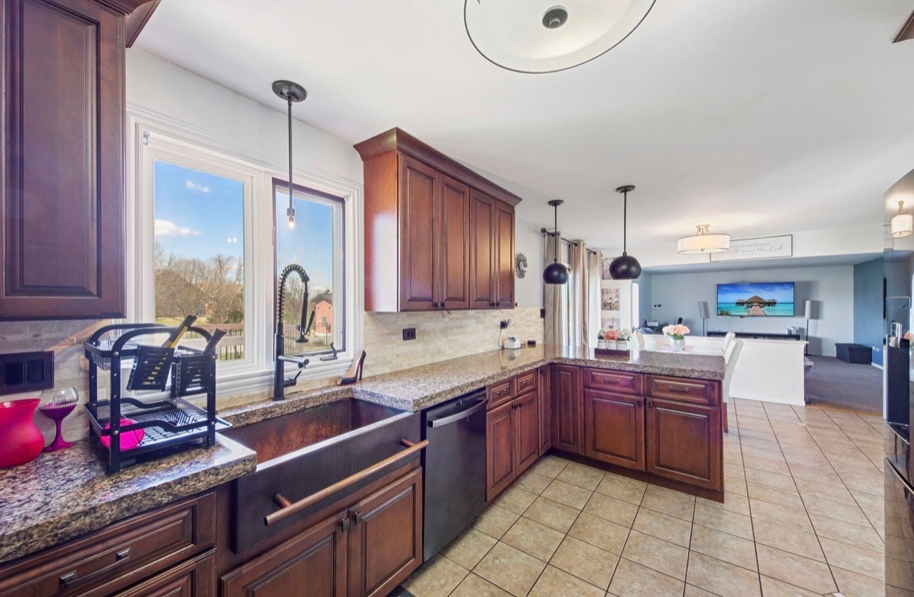 19328 Woodfield Court, Tinley Park, IL 60487 19328 Woodfield Court, Tinley Park, IL 60487