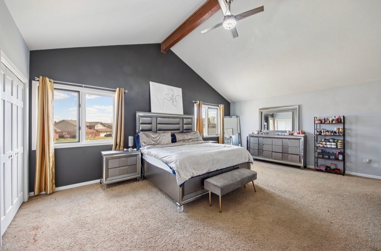 19328 Woodfield Court, Tinley Park, IL 60487 19328 Woodfield Court, Tinley Park, IL 60487