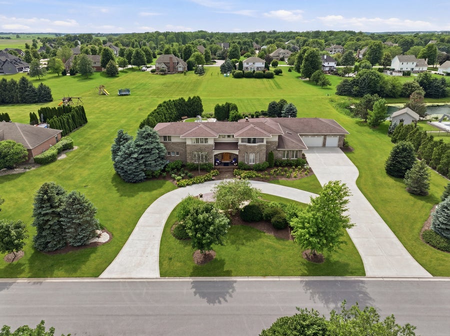 Property photo for 24104 S Old Farm Road, Manhattan, IL