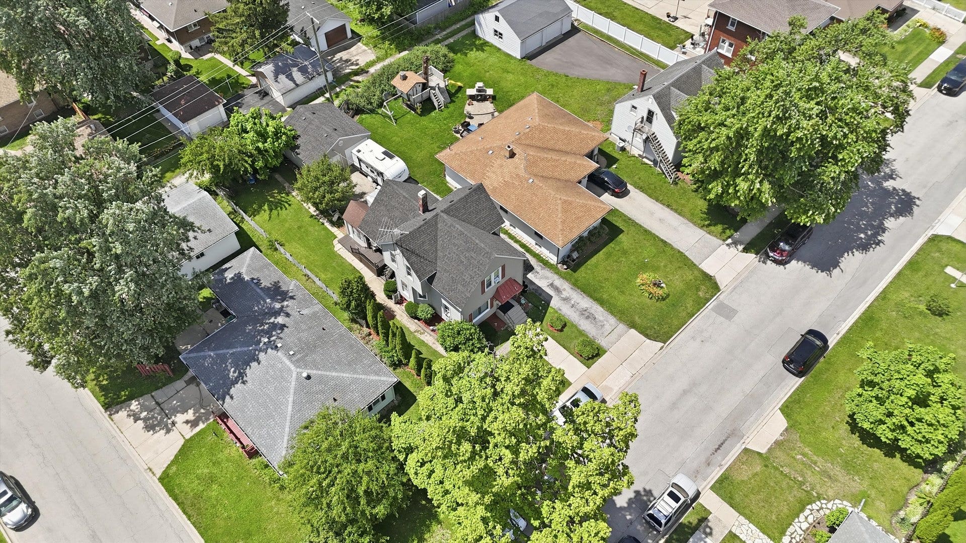1103 Kelly Avenue, Joliet, IL 60435