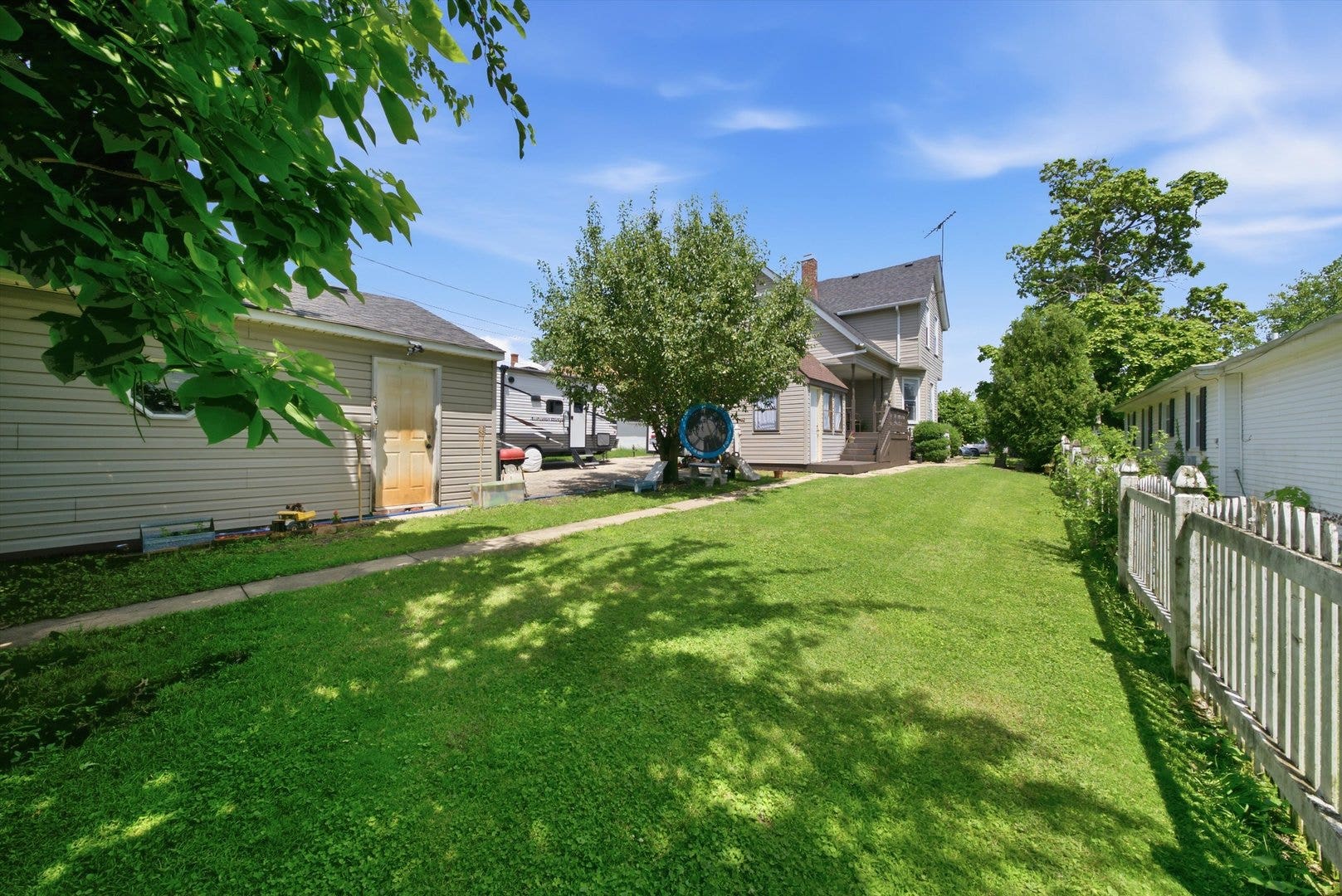 1103 Kelly Avenue, Joliet, IL 60435