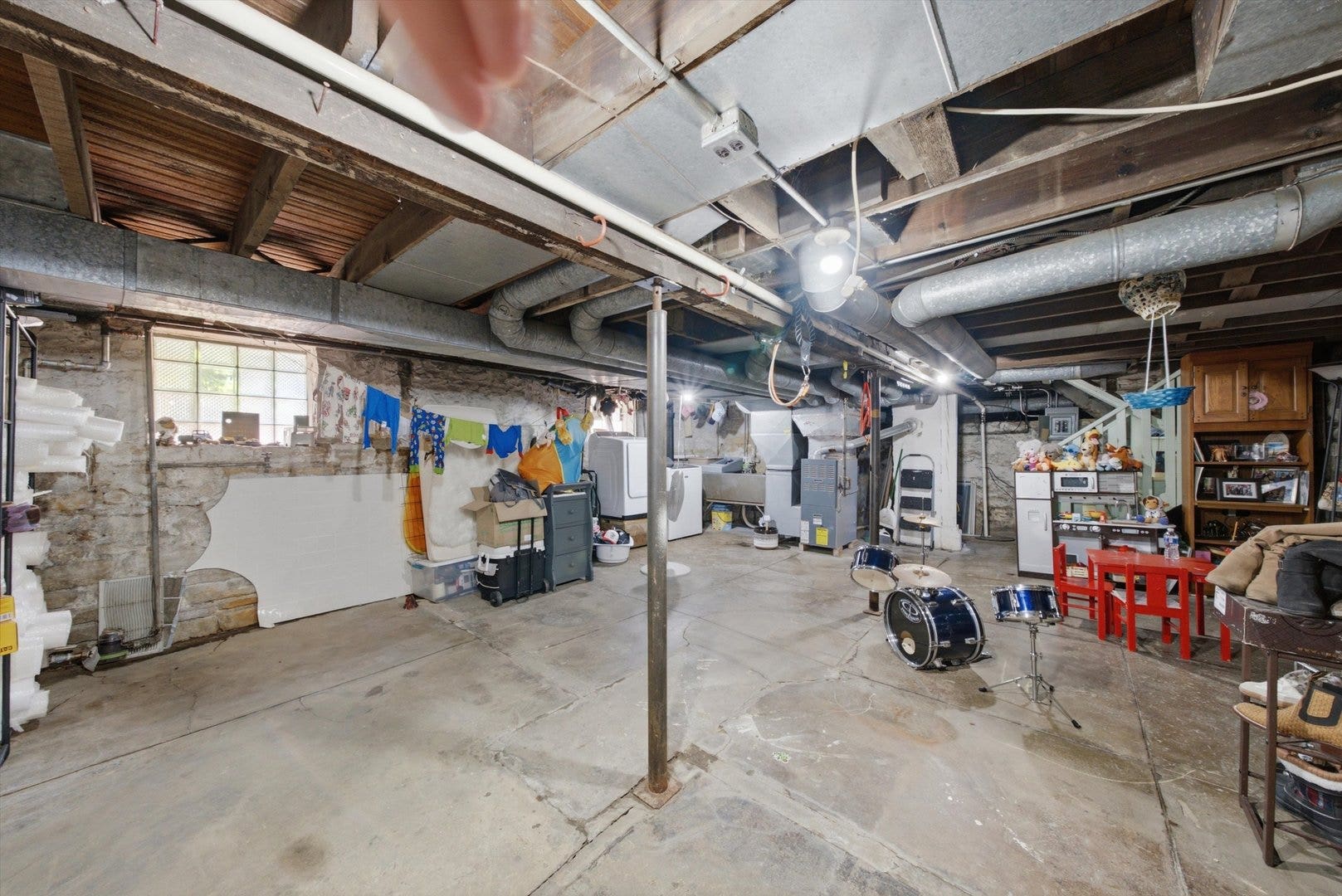 1103 Kelly Avenue, Joliet, IL 60435