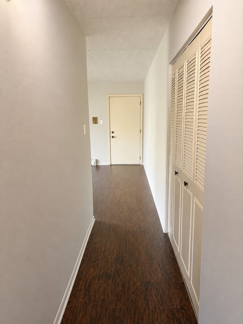 9865 Cordoba Court, #1B, Orland Park, IL 60462 9865 Cordoba Court, #1B, Orland Park, IL 60462