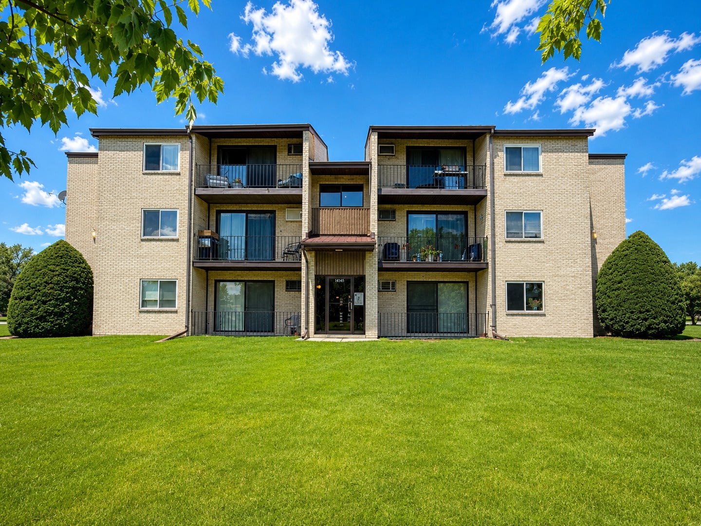 9865 Cordoba Court, #1B, Orland Park, IL 60462 9865 Cordoba Court, #1B, Orland Park, IL 60462