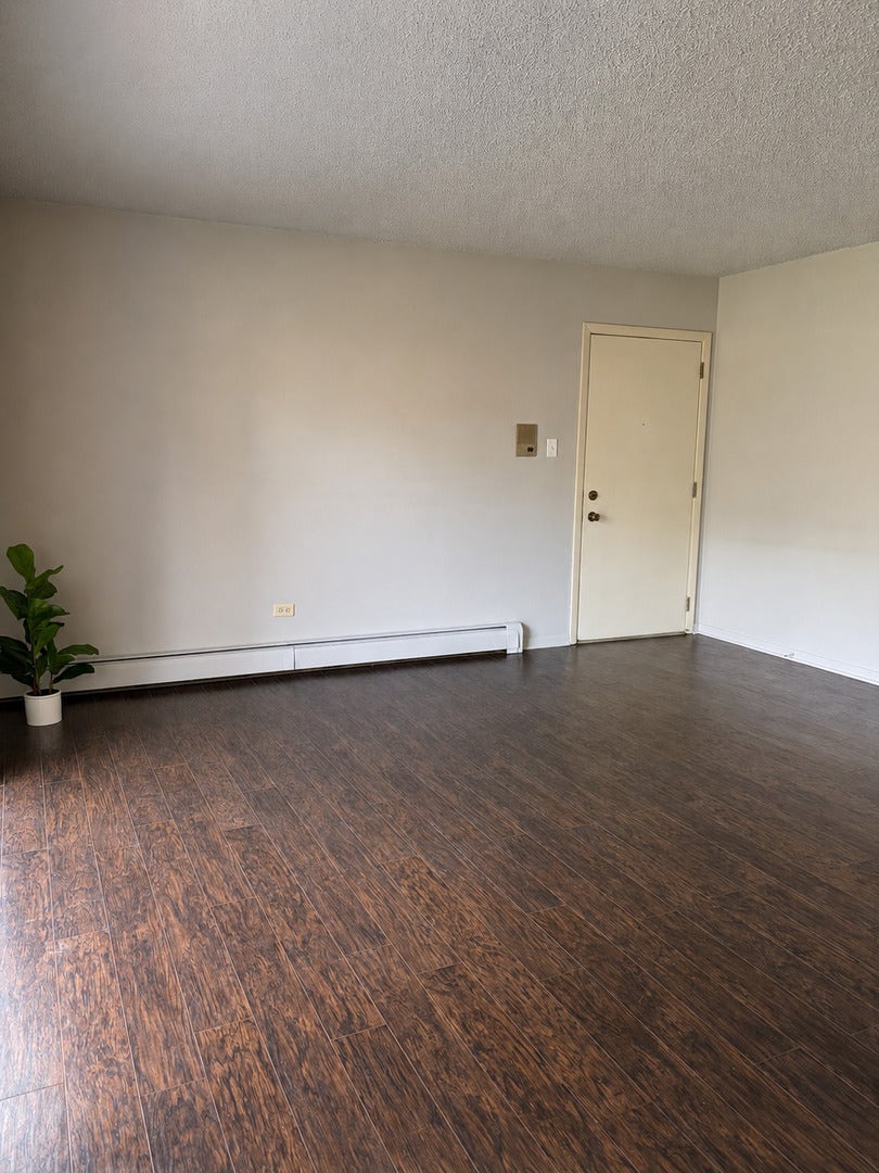 9865 Cordoba Court, #1B, Orland Park, IL 60462 9865 Cordoba Court, #1B, Orland Park, IL 60462