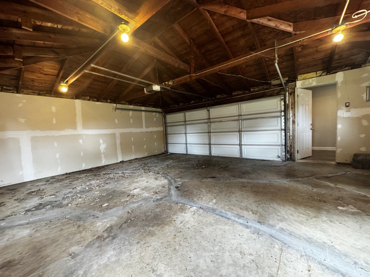 2413 Meridian Drive, Joliet, IL 60431 2413 Meridian Drive, Joliet, IL 60431