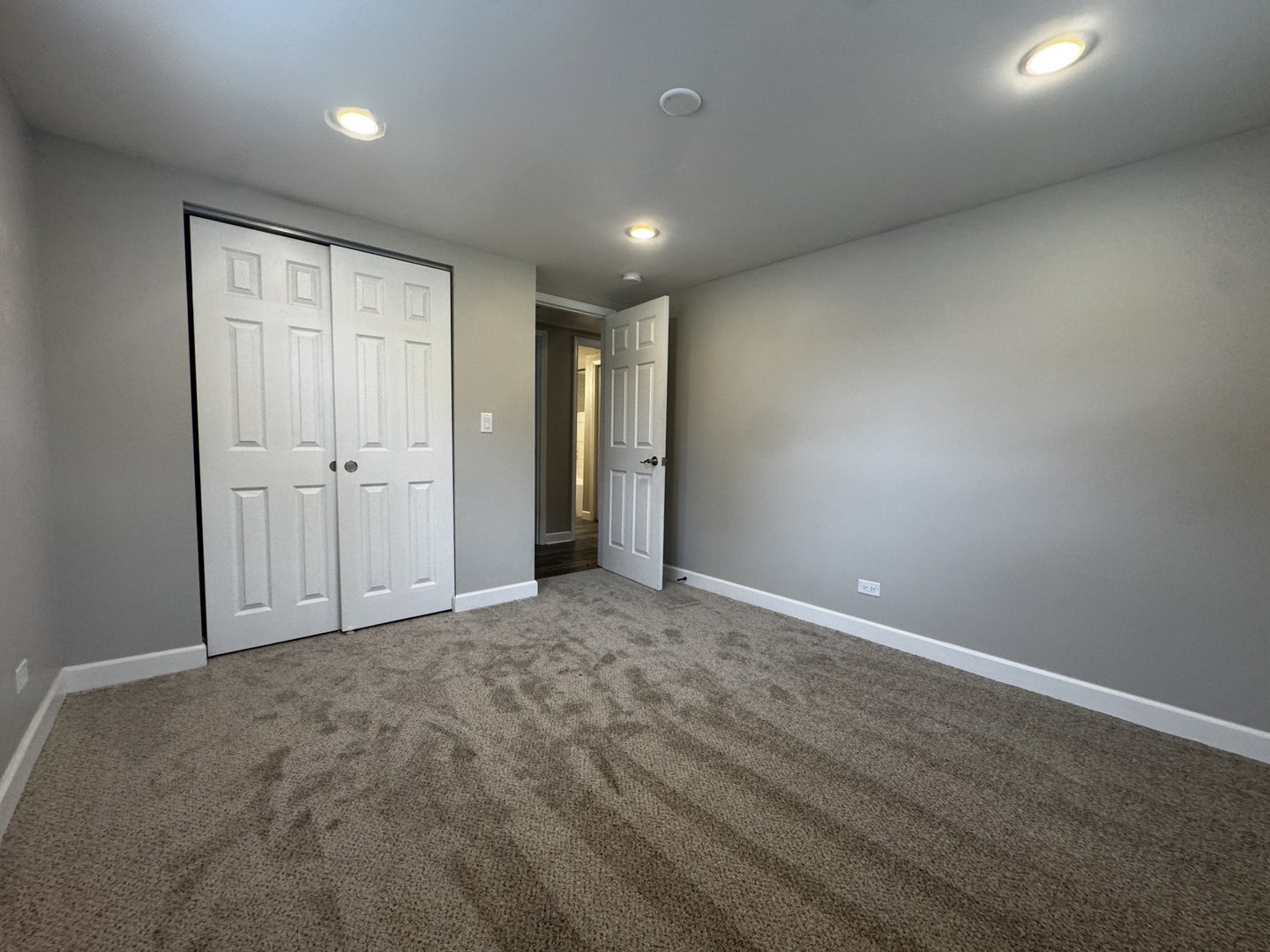2413 Meridian Drive, Joliet, IL 60431 2413 Meridian Drive, Joliet, IL 60431
