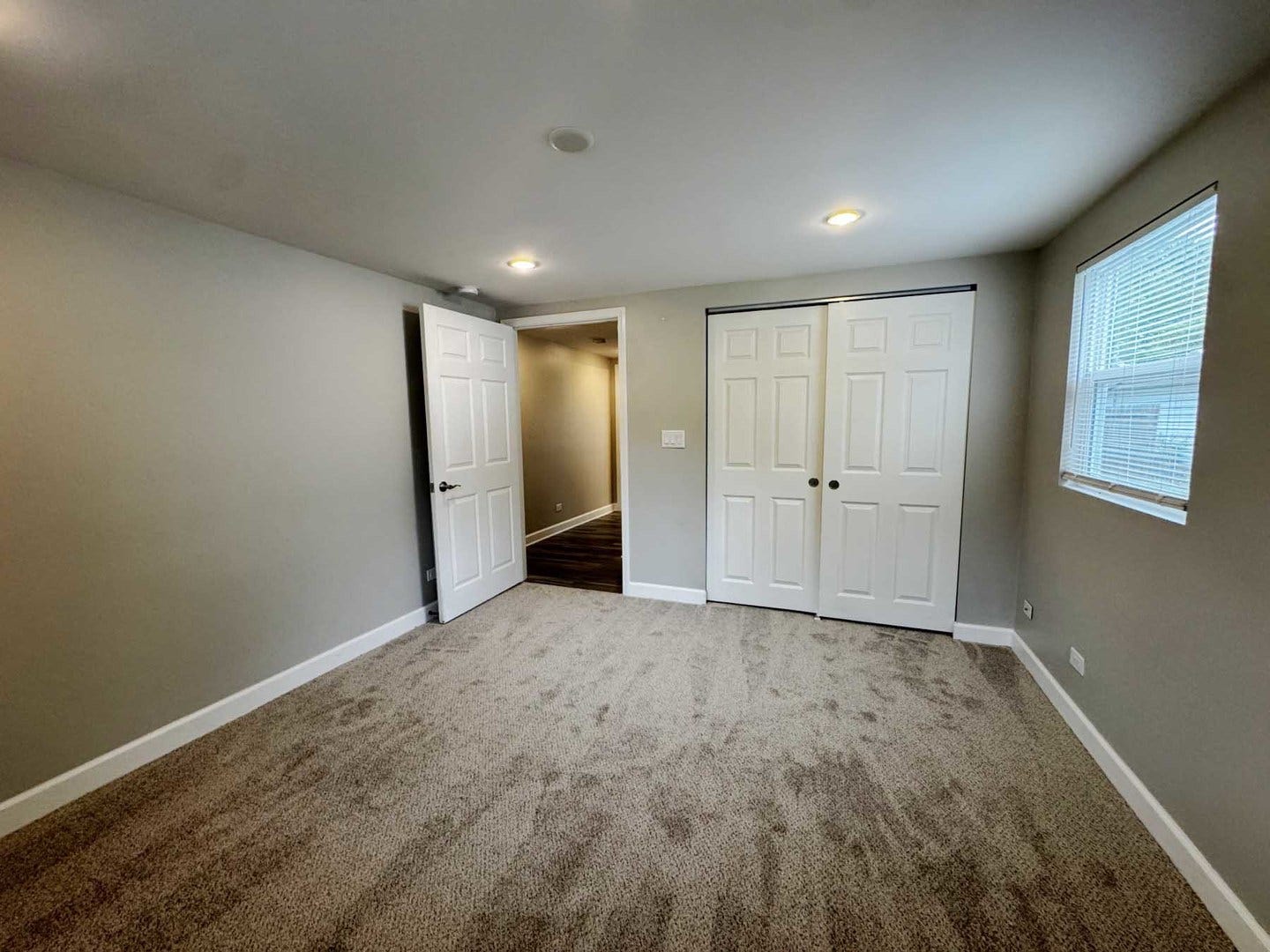 2413 Meridian Drive, Joliet, IL 60431 2413 Meridian Drive, Joliet, IL 60431