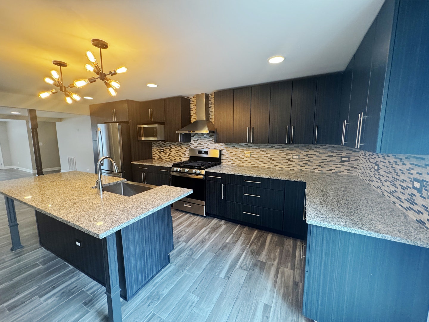 2413 Meridian Drive, Joliet, IL 60431 2413 Meridian Drive, Joliet, IL 60431