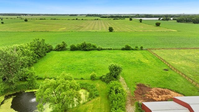 41W580 Rohrsen Road, Elgin, IL 60124 41W580 Rohrsen Road, Elgin, IL 60124