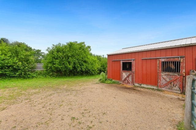 41W580 Rohrsen Road, Elgin, IL 60124 41W580 Rohrsen Road, Elgin, IL 60124