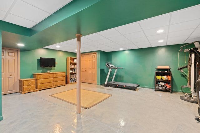 41W580 Rohrsen Road, Elgin, IL 60124 41W580 Rohrsen Road, Elgin, IL 60124