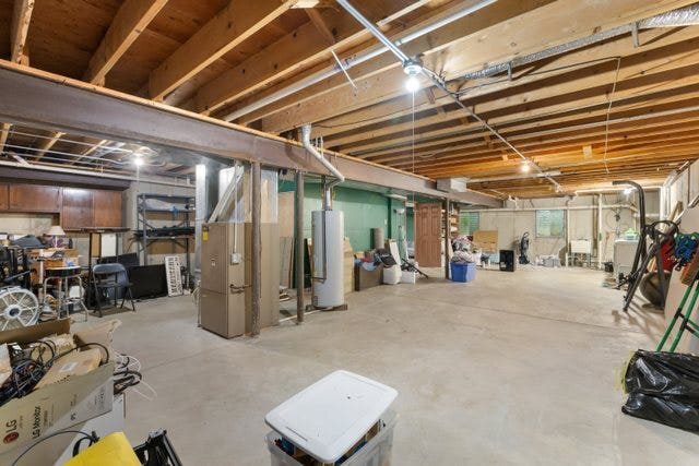 41W580 Rohrsen Road, Elgin, IL 60124 41W580 Rohrsen Road, Elgin, IL 60124