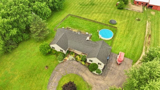 41W580 Rohrsen Road, Elgin, IL 60124 41W580 Rohrsen Road, Elgin, IL 60124