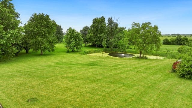 41W580 Rohrsen Road, Elgin, IL 60124 41W580 Rohrsen Road, Elgin, IL 60124