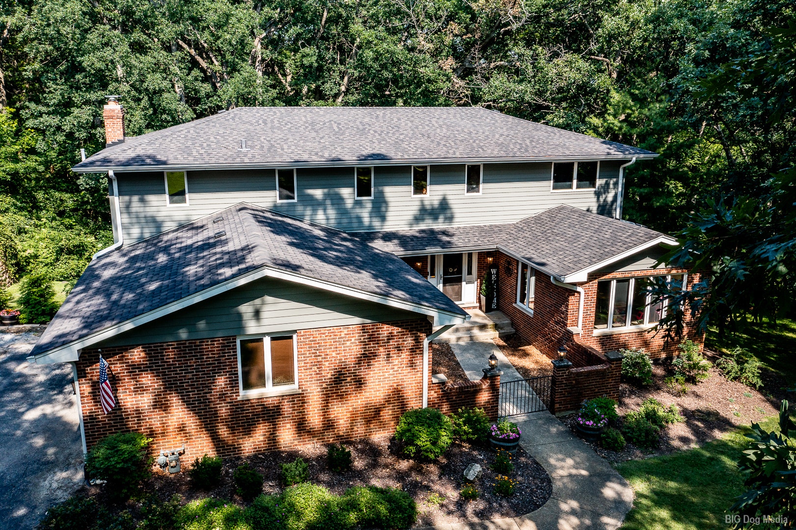 12 Old Tamarack Lane, Orland Park, IL 60462 12 Old Tamarack Lane, Orland Park, IL 60462
