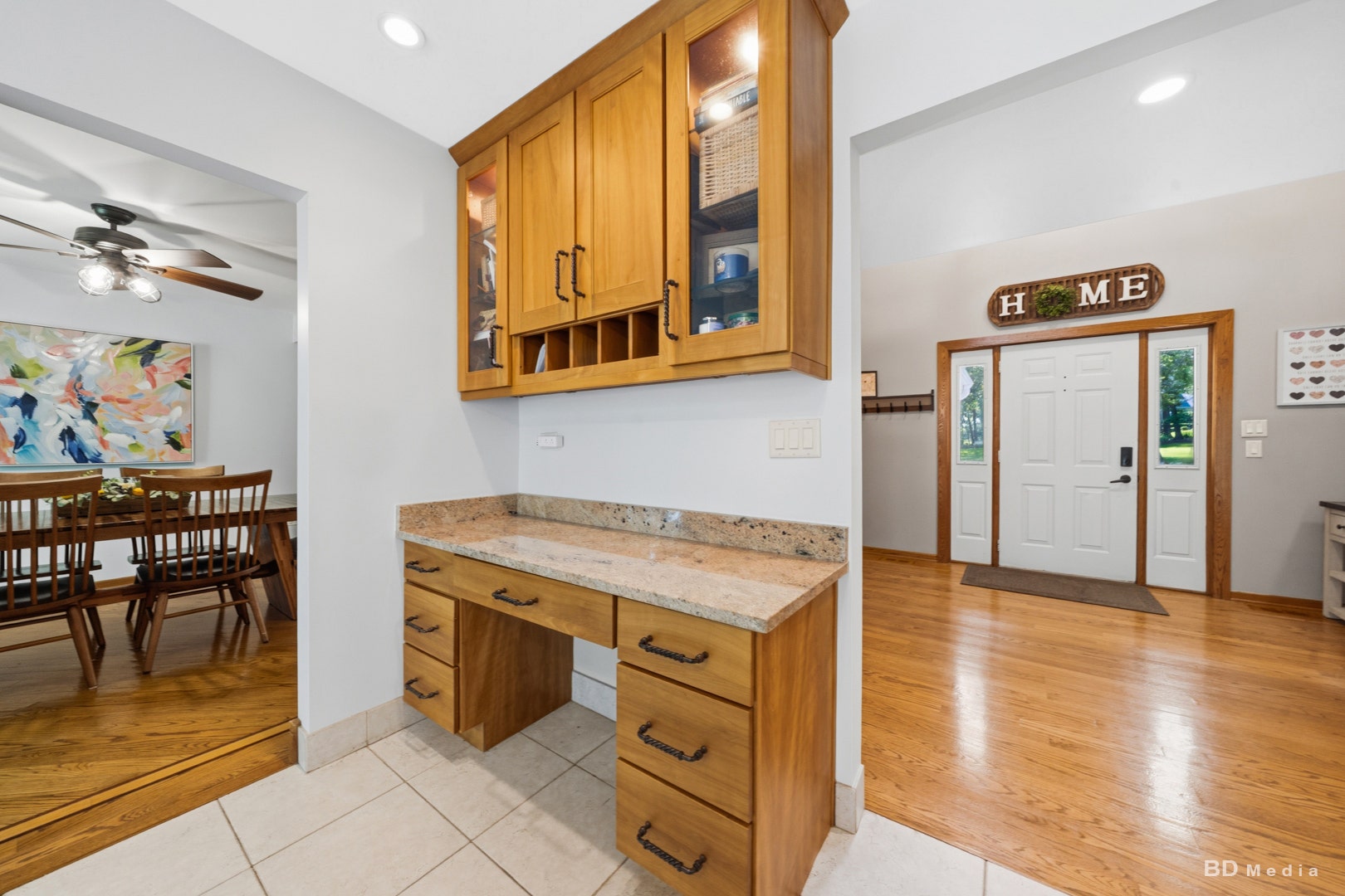 12 Old Tamarack Lane, Orland Park, IL 60462 12 Old Tamarack Lane, Orland Park, IL 60462