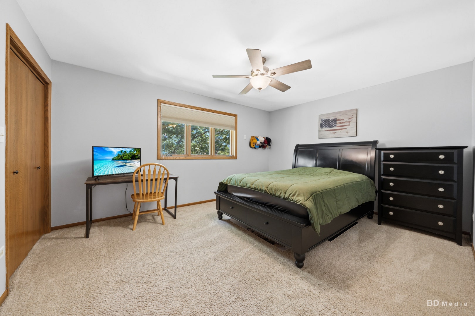 12 Old Tamarack Lane, Orland Park, IL 60462 12 Old Tamarack Lane, Orland Park, IL 60462