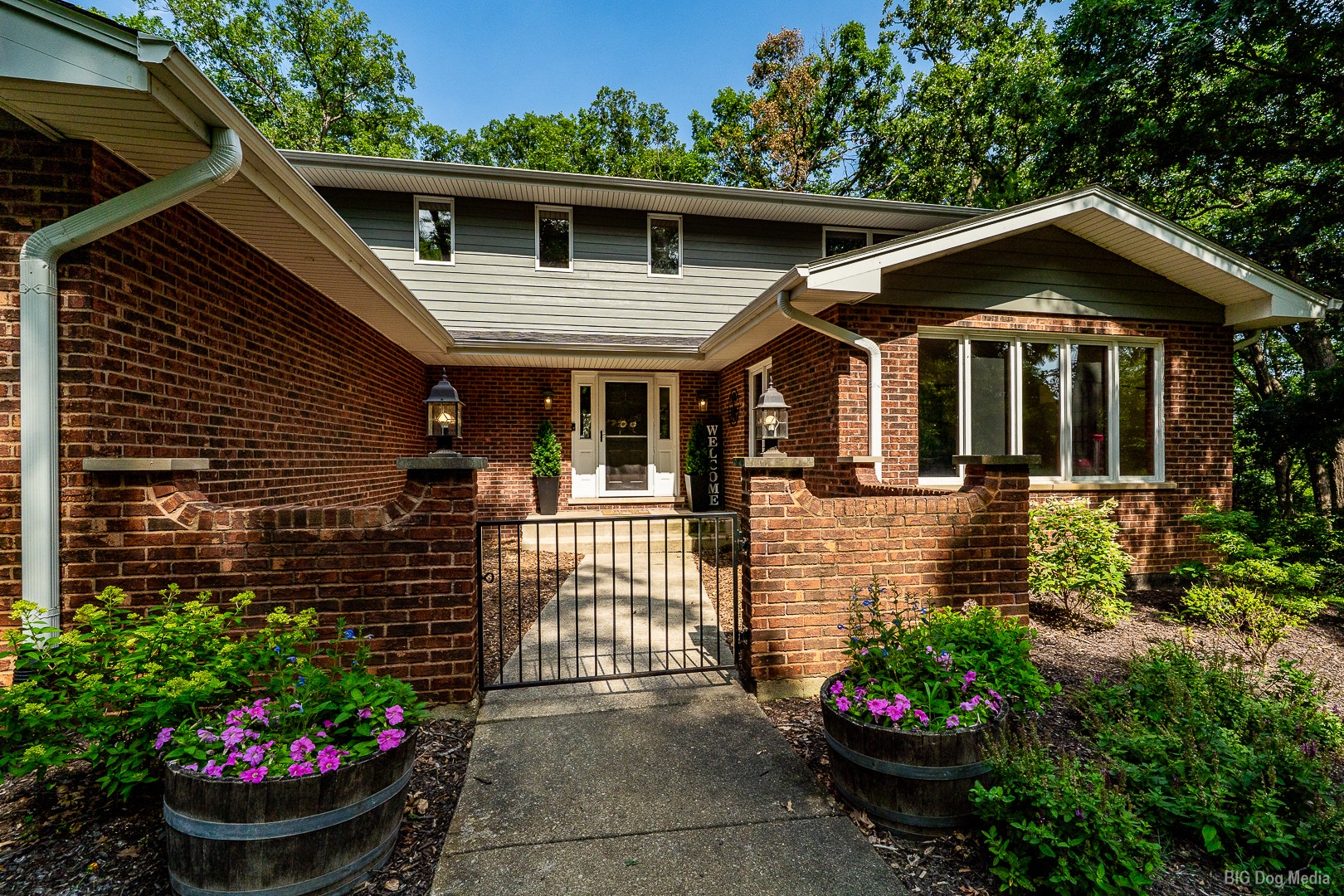 12 Old Tamarack Lane, Orland Park, IL 60462 12 Old Tamarack Lane, Orland Park, IL 60462