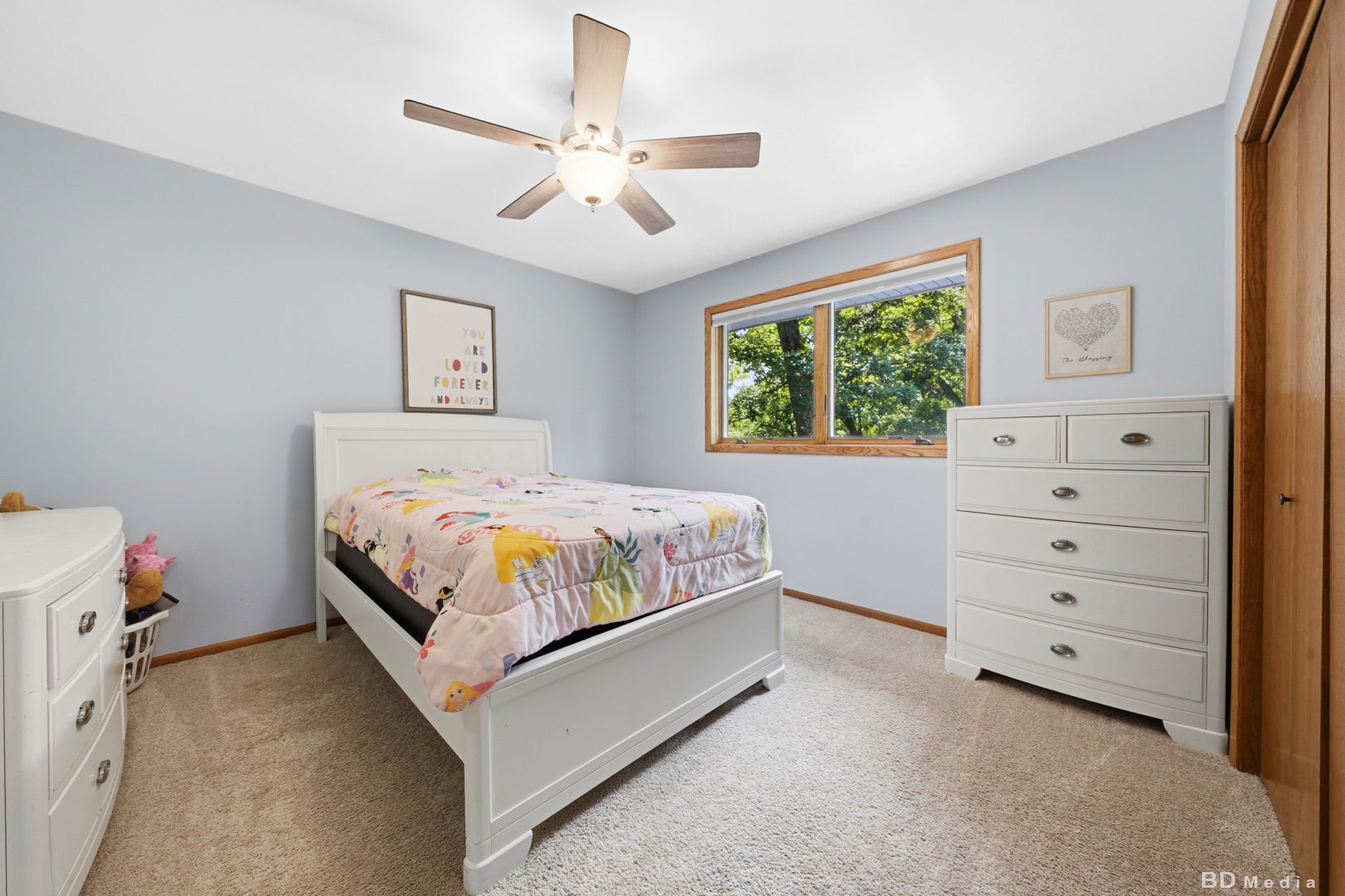 12 Old Tamarack Lane, Orland Park, IL 60462 12 Old Tamarack Lane, Orland Park, IL 60462
