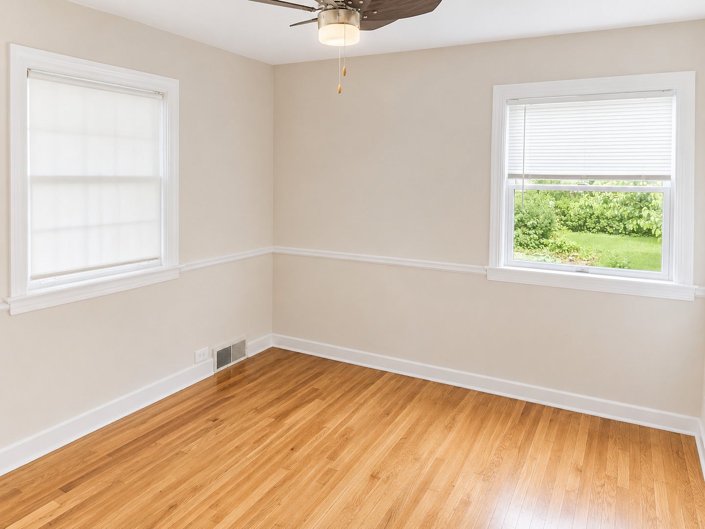 4529 Saratoga Avenue, Downers Grove, IL 60515 4529 Saratoga Avenue, Downers Grove, IL 60515