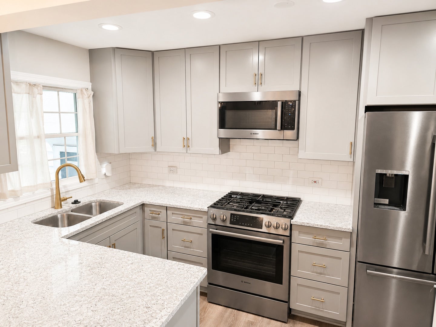 4529 Saratoga Avenue, Downers Grove, IL 60515 4529 Saratoga Avenue, Downers Grove, IL 60515