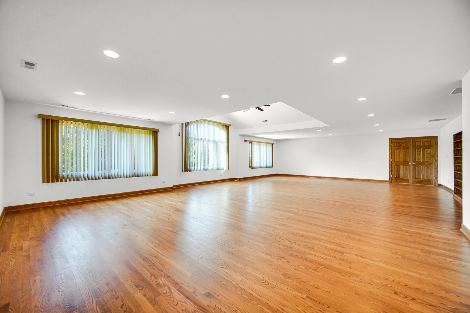 21459 Brittany Drive, Frankfort, IL 60423 21459 Brittany Drive, Frankfort, IL 60423