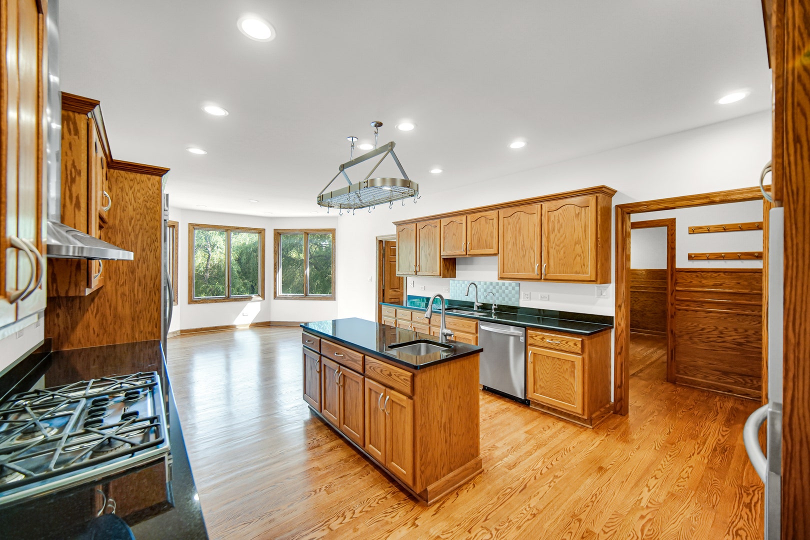 21459 Brittany Drive, Frankfort, IL 60423 21459 Brittany Drive, Frankfort, IL 60423