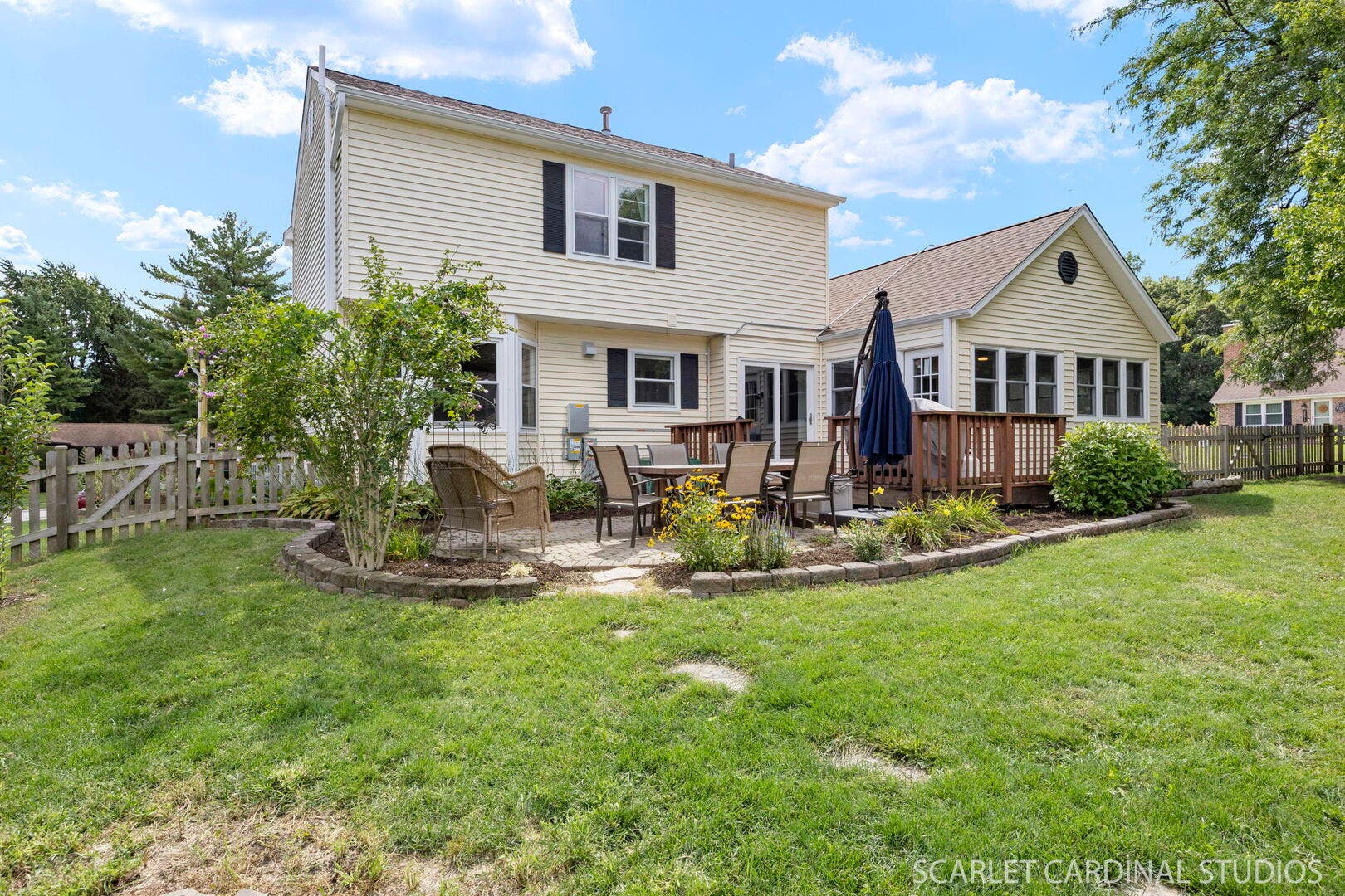 2000 Banks Drive, Elgin, IL 60123 2000 Banks Drive, Elgin, IL 60123