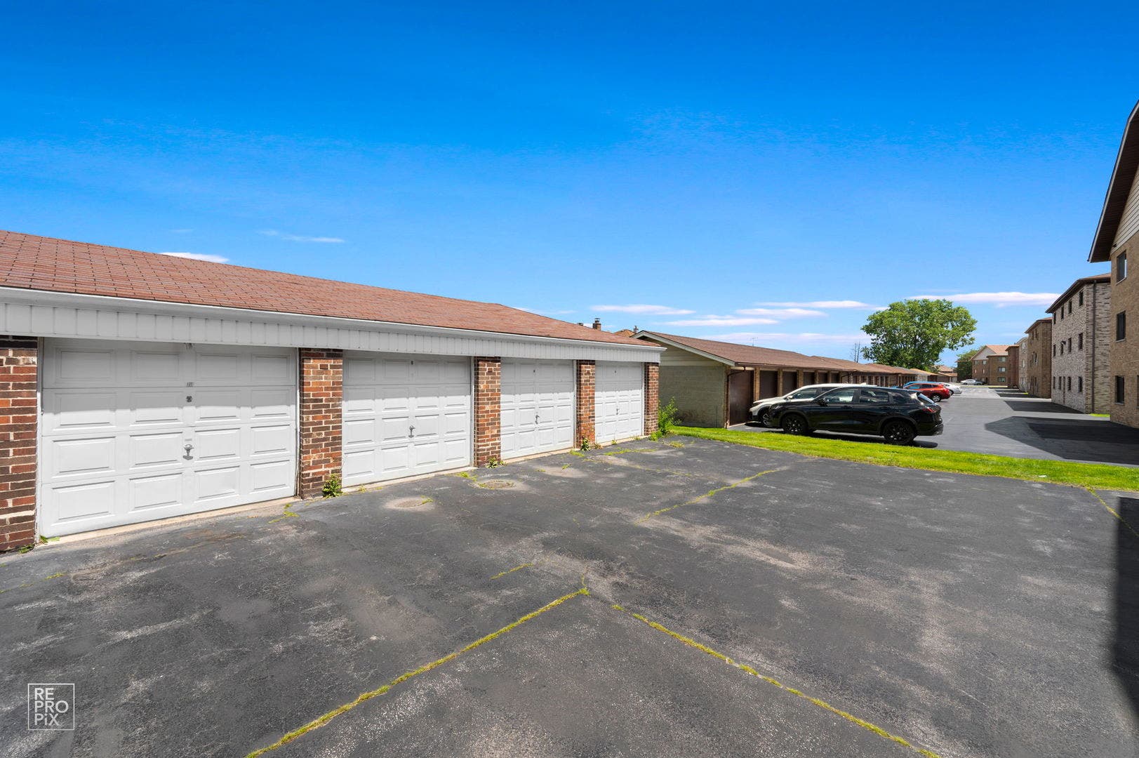 8154 168th Place, #3E, Tinley Park, IL 60477 8154 168th Place, #3E, Tinley Park, IL 60477