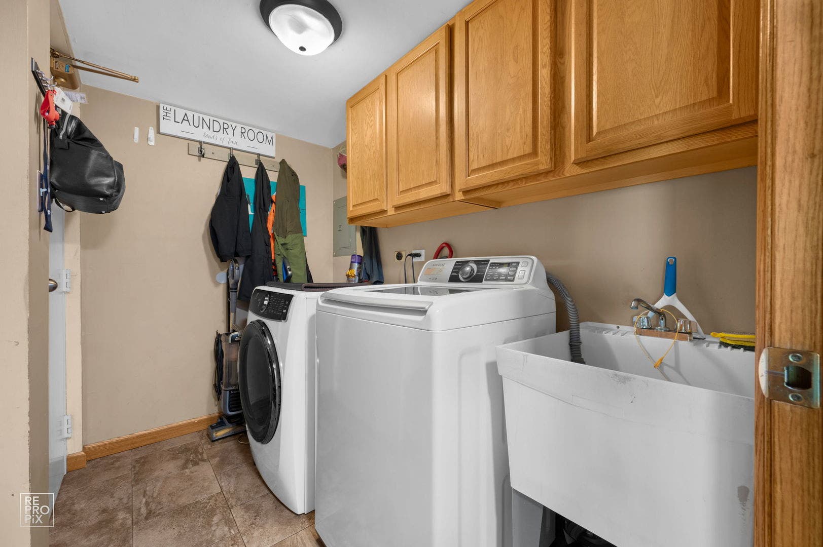 8154 168th Place, #3E, Tinley Park, IL 60477 8154 168th Place, #3E, Tinley Park, IL 60477