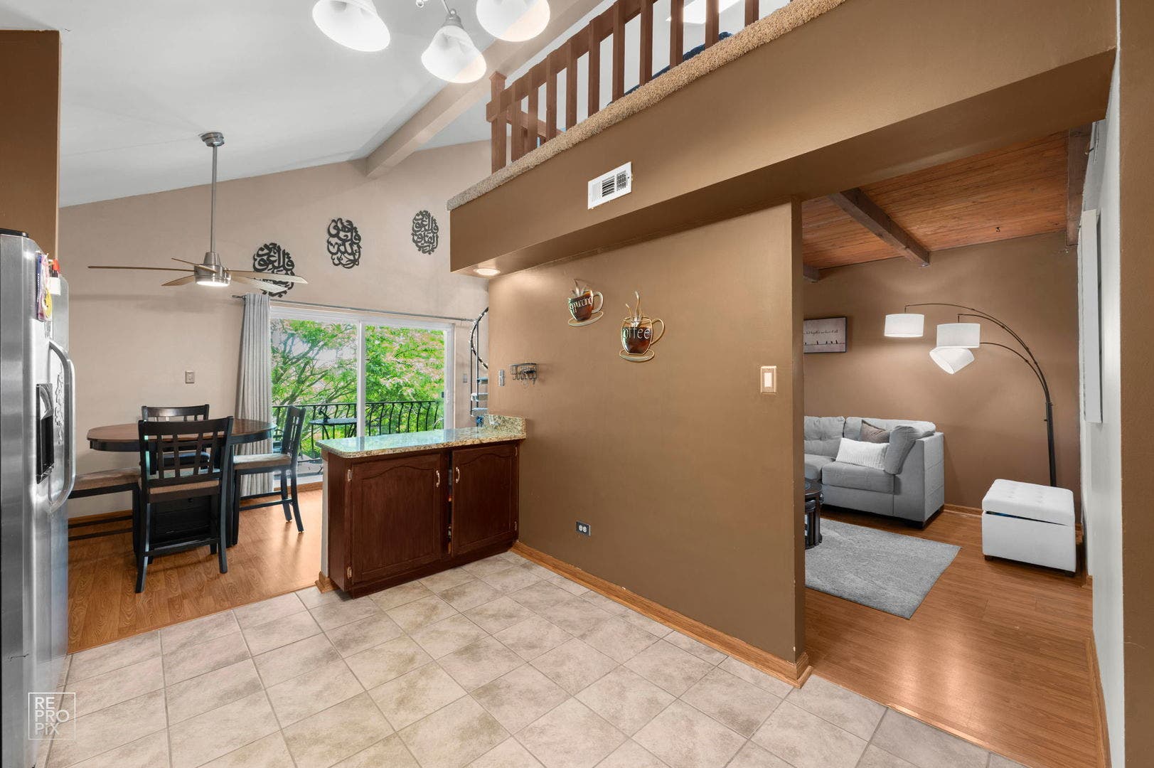 8154 168th Place, #3E, Tinley Park, IL 60477 8154 168th Place, #3E, Tinley Park, IL 60477