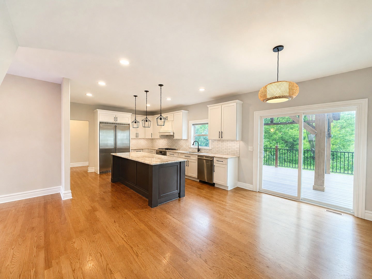 13070 Waterford Drive, Lemont, IL 60439 13070 Waterford Drive, Lemont, IL 60439