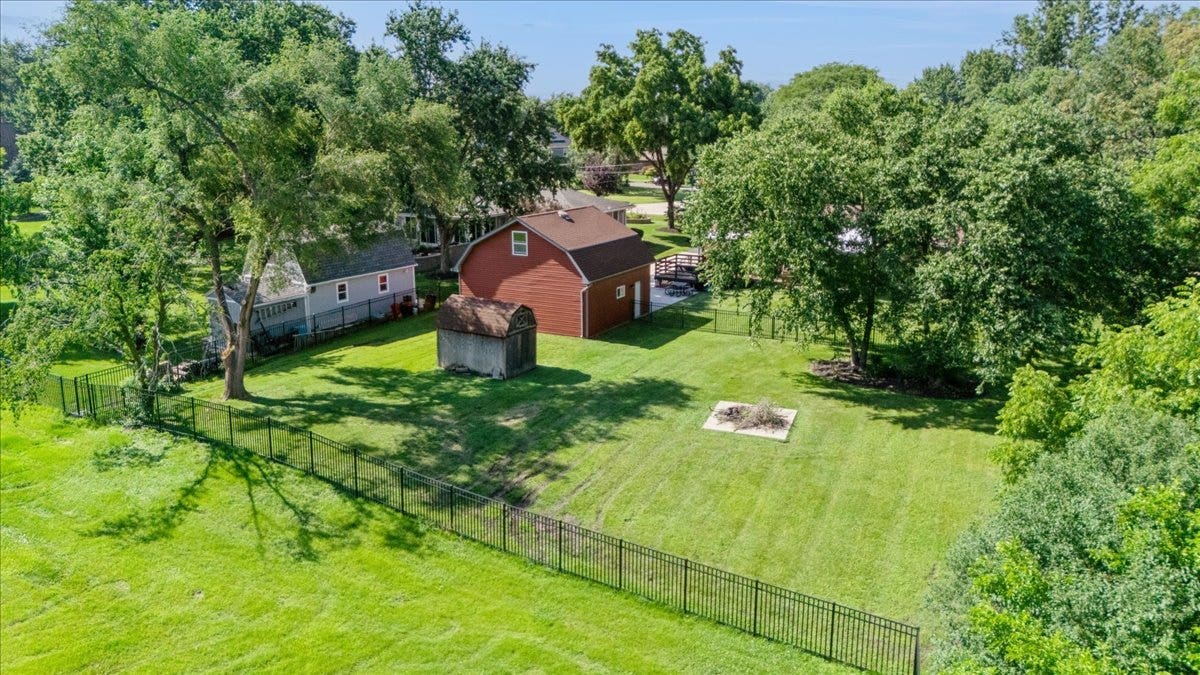 1219 121st Street, Lemont, IL 60439 1219 121st Street, Lemont, IL 60439