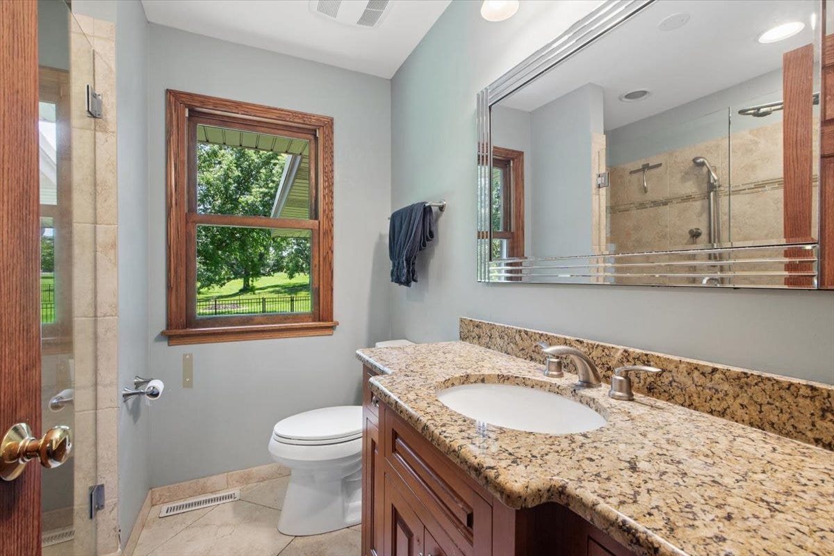 1219 121st Street, Lemont, IL 60439 1219 121st Street, Lemont, IL 60439
