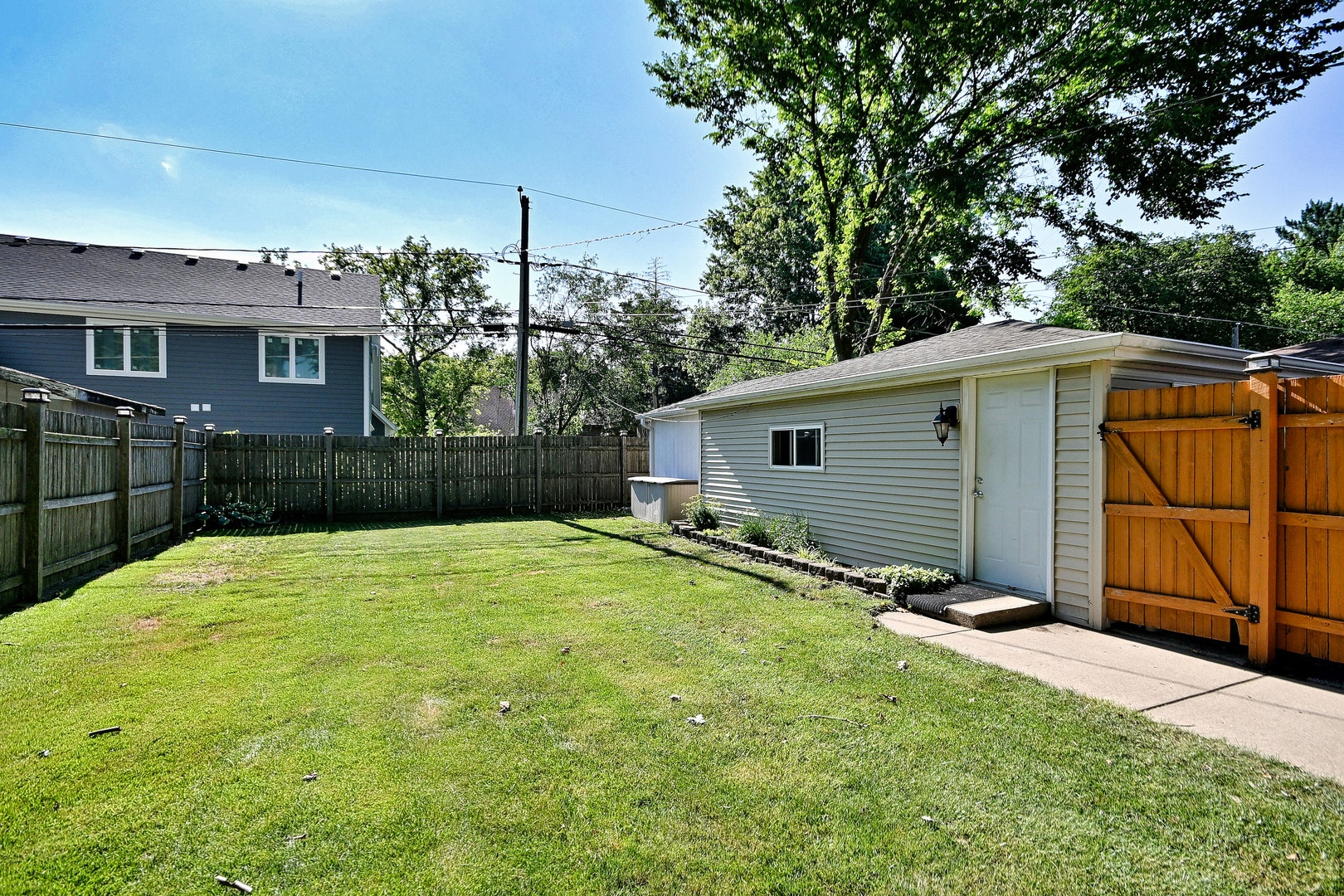 5728 Plymouth Avenue, Downers Grove, IL 60516 5728 Plymouth Avenue, Downers Grove, IL 60516
