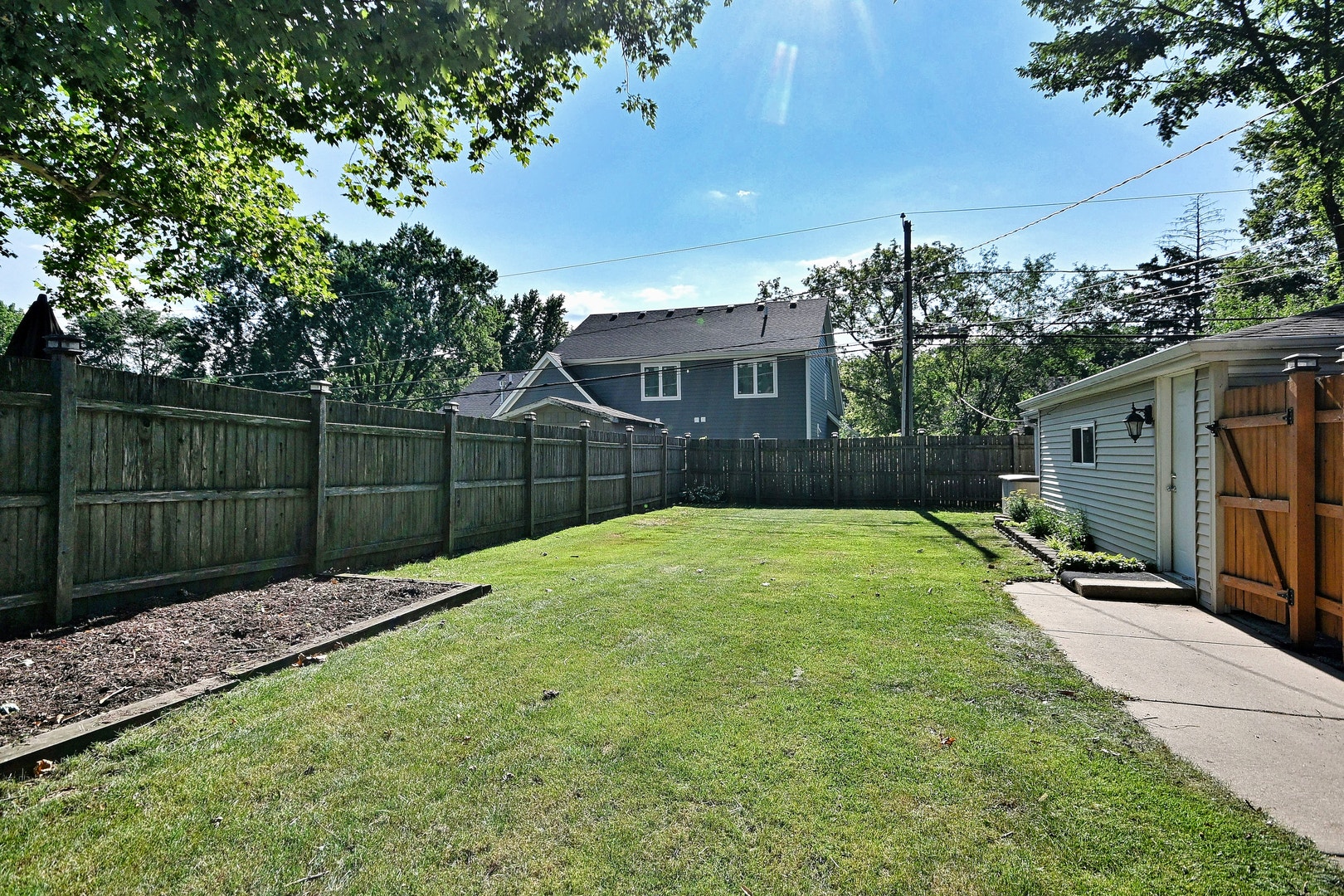 5728 Plymouth Avenue, Downers Grove, IL 60516 5728 Plymouth Avenue, Downers Grove, IL 60516
