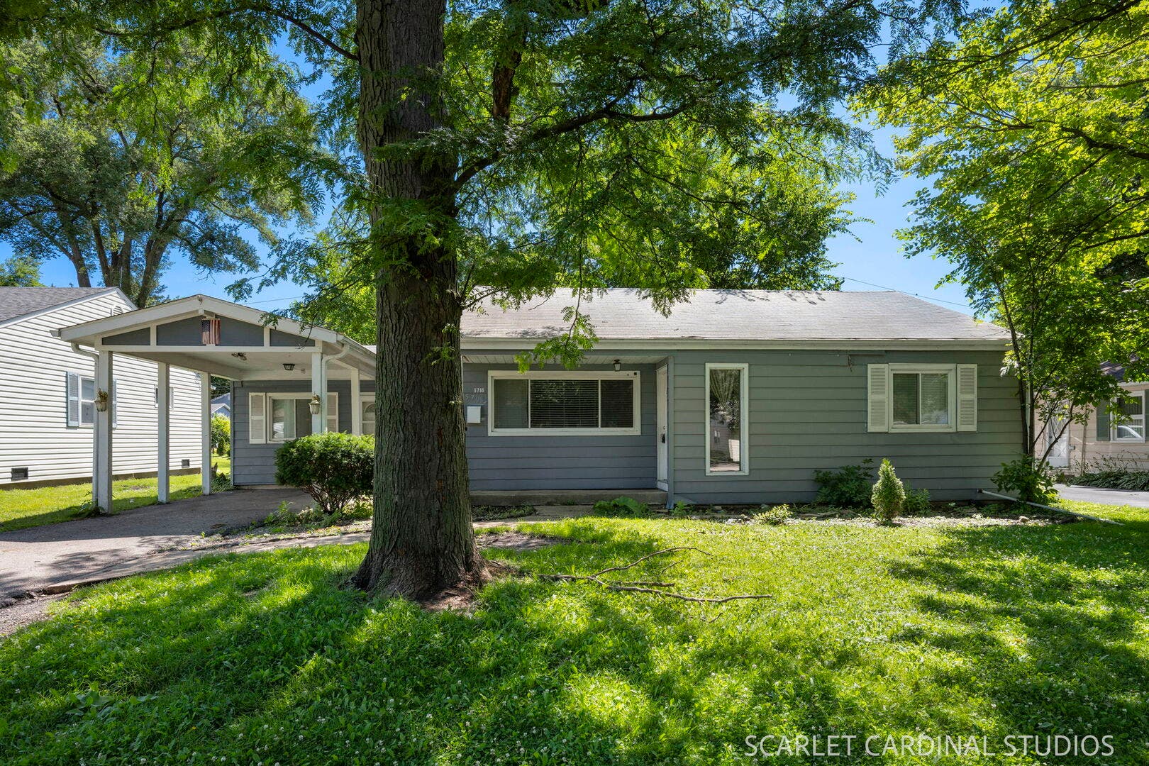 5705 Aubrey Terrace, Downers Grove, IL 60516 5705 Aubrey Terrace, Downers Grove, IL 60516