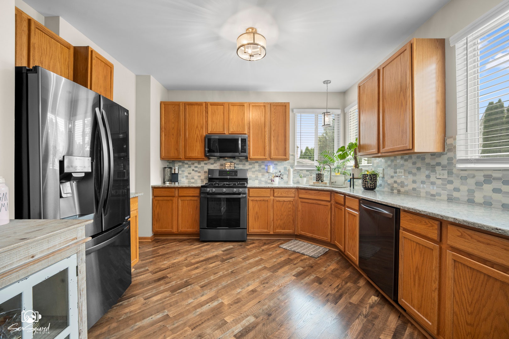 1014 Saddle Ridge Drive, Joliet, IL 60432 1014 Saddle Ridge Drive, Joliet, IL 60432
