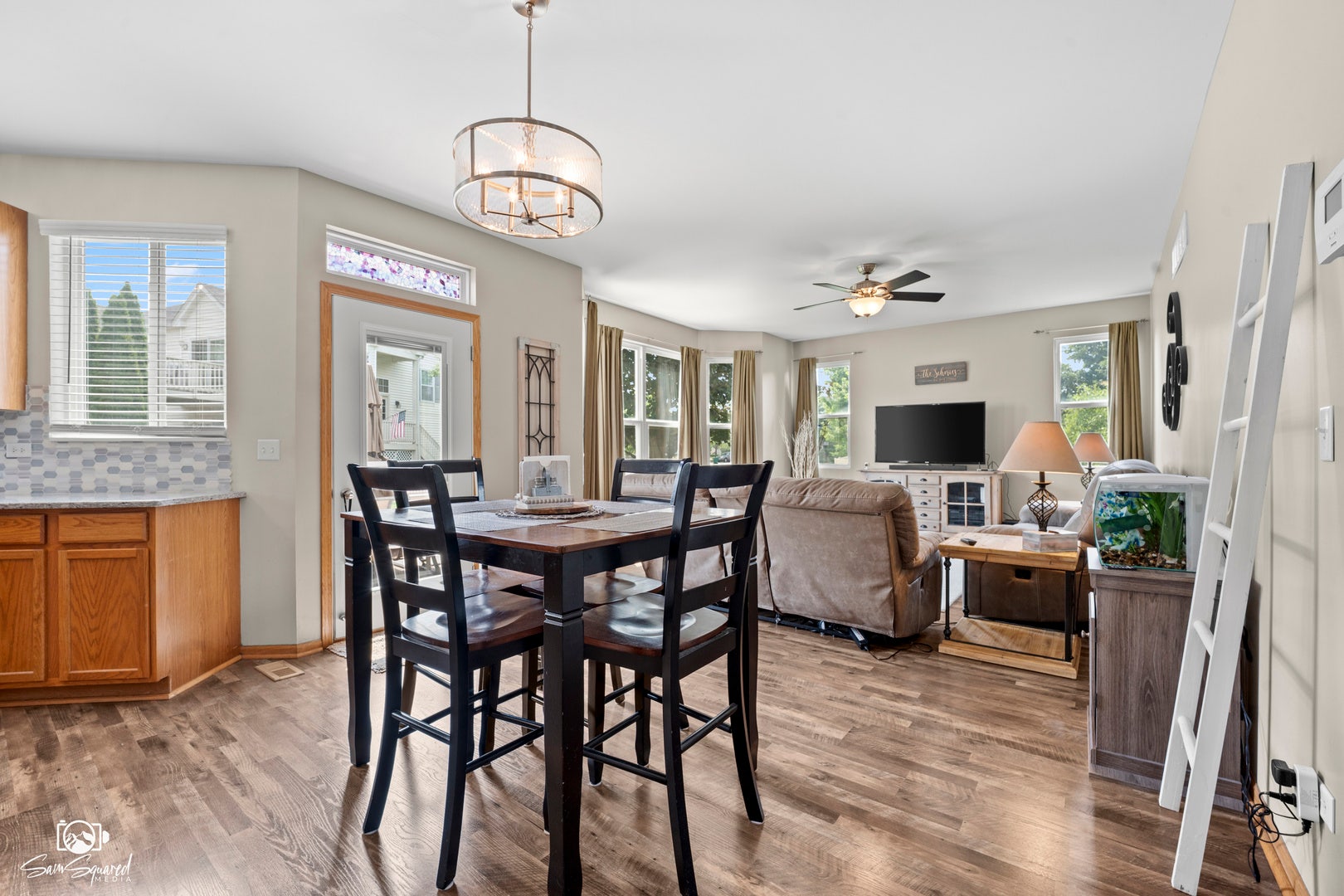 1014 Saddle Ridge Drive, Joliet, IL 60432 1014 Saddle Ridge Drive, Joliet, IL 60432