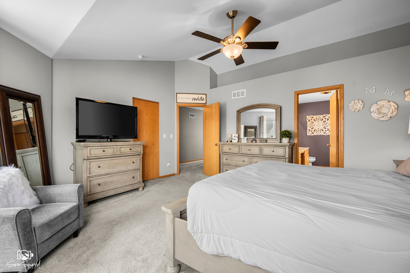 1014 Saddle Ridge Drive, Joliet, IL 60432 1014 Saddle Ridge Drive, Joliet, IL 60432