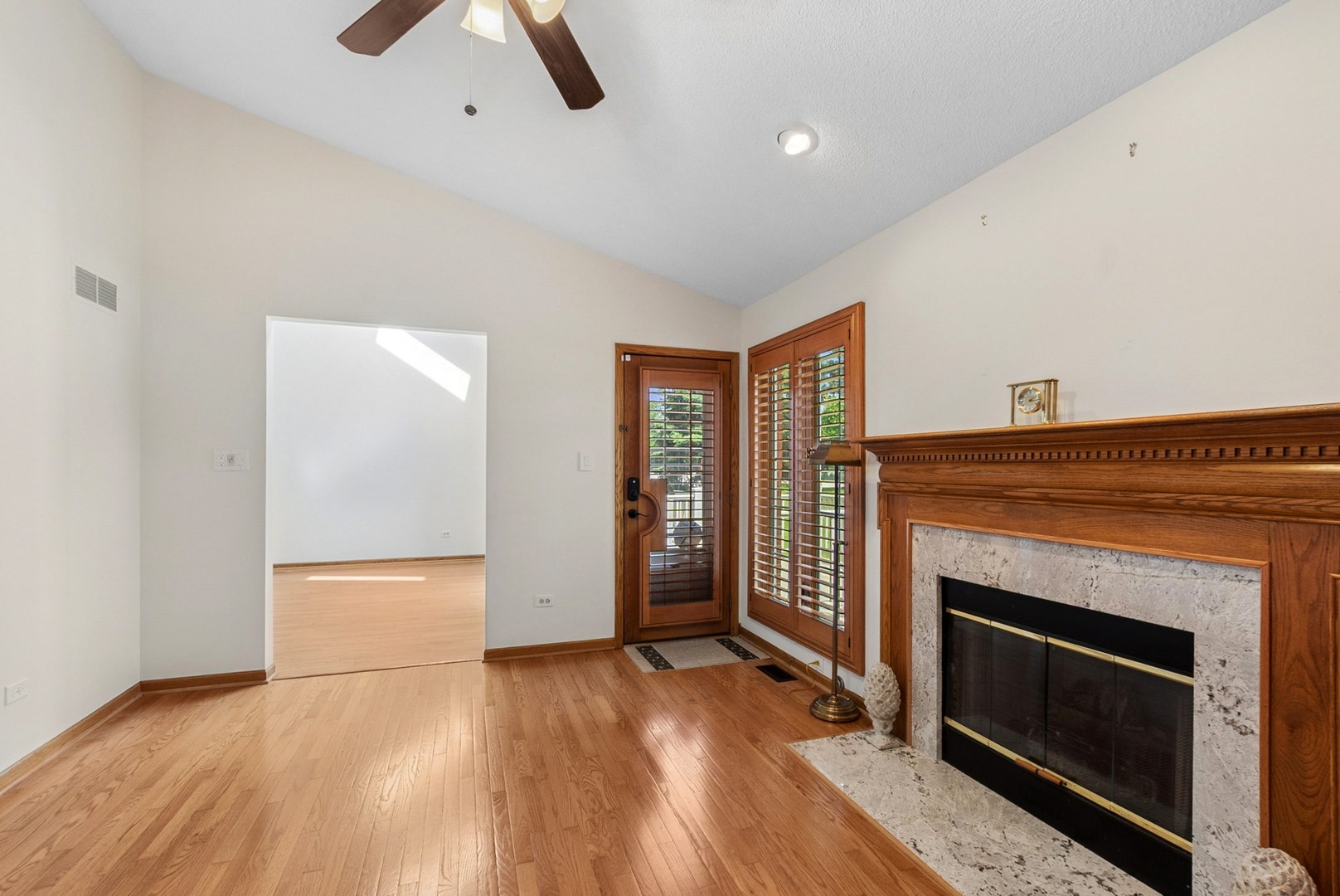 14255 Wedgewood Glens Drive, Orland Park, IL 60462 14255 Wedgewood Glens Drive, Orland Park, IL 60462